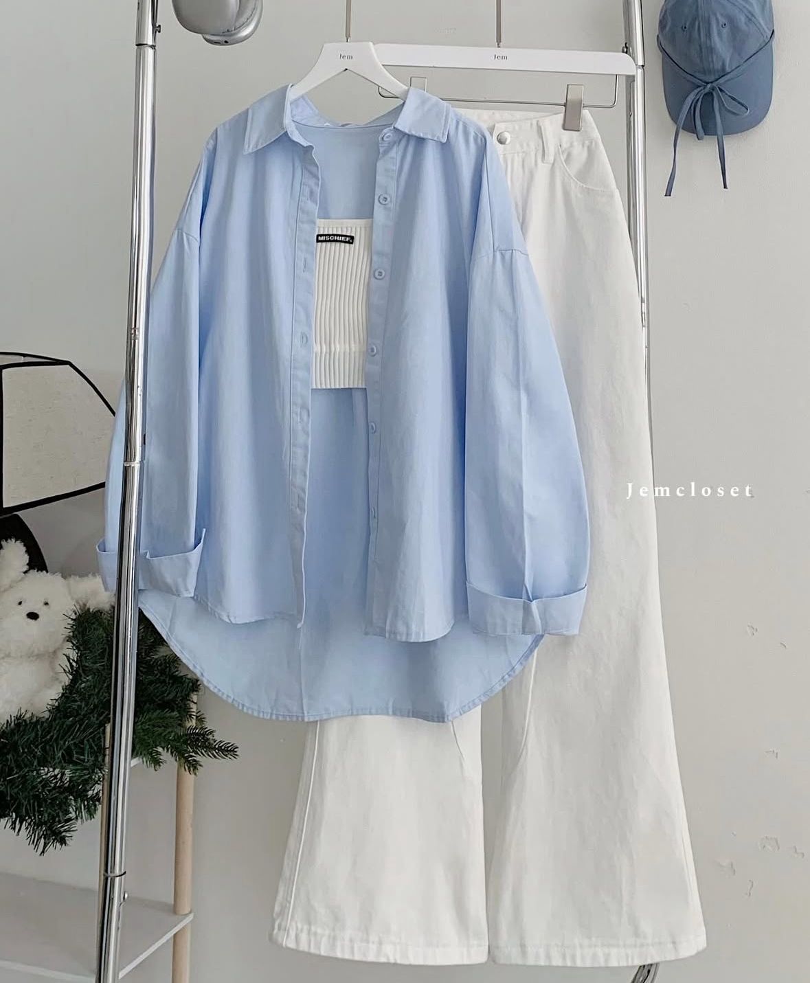 Button Down Shirt With Wide Leg Jeans